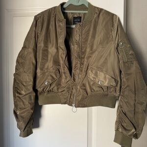 Love Tree Women’s - Sz Medium - Olive Jacket